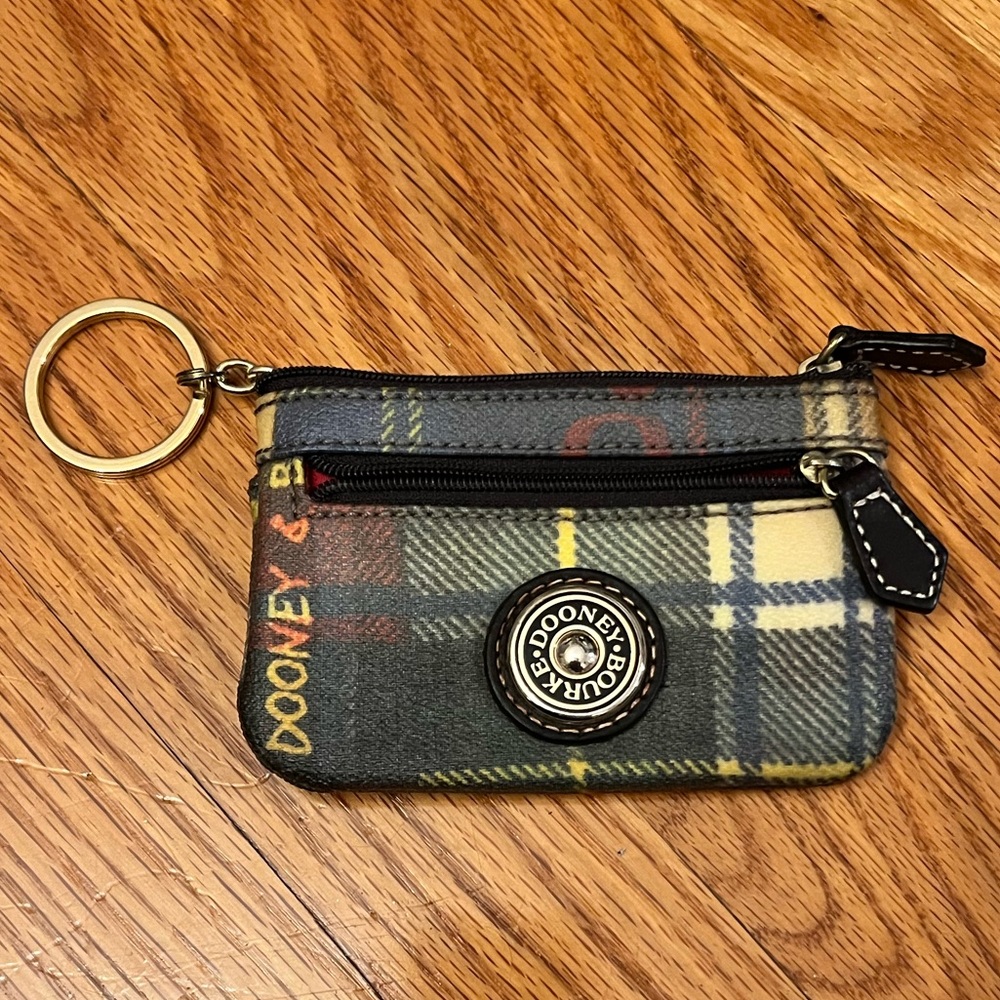Vintage 2003 Dooney and Bourke Plaid Wallet Change Purse with Key Ring - Picture 2 of 6